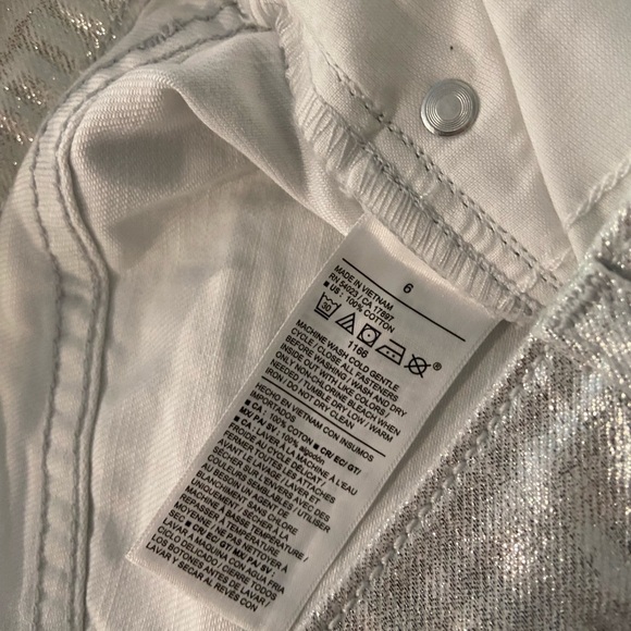 NWT Old Navy Size 6 Silver Shine Metallic Zip Stretch Denim A Line Mini Skirt - Picture 9 of 12